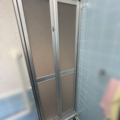 2時間もあれば終わります!浴室ドアの交換工事